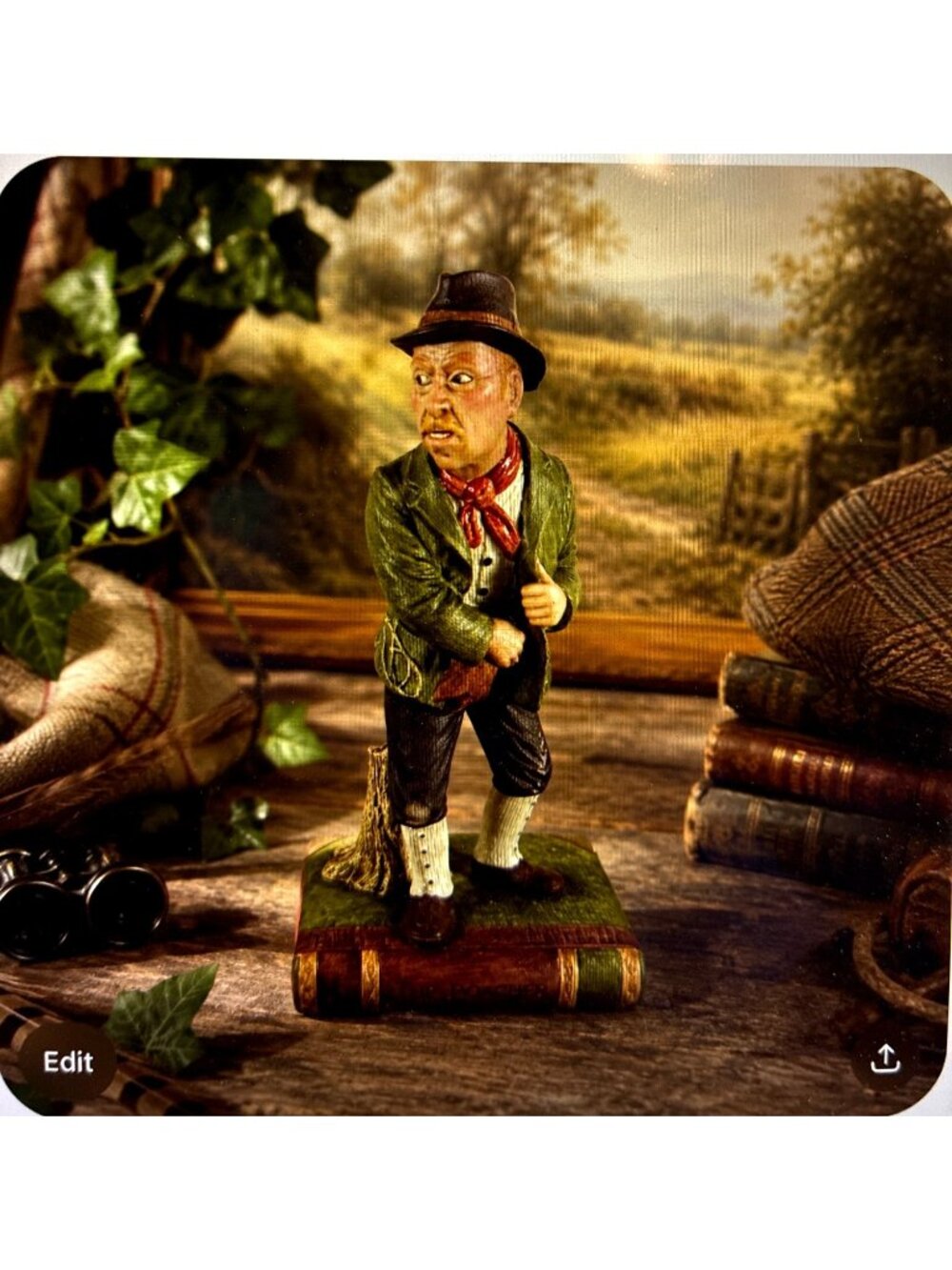 Vintage Aynsley The Poacher Figurine - Picture 9 of 11